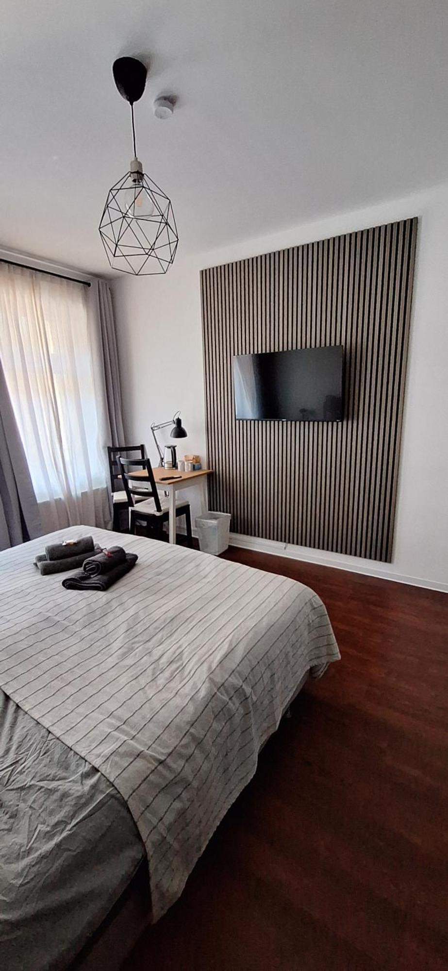 Modernes Einraumzimmer Mit Eigenem Bad, Balkonnutzung, Zentrumsnah - In 10 Minuten Mit Dem Rad Oder Dem Oepnv Zur Arena Und In Leipzigs Innenstadt Habitación foto